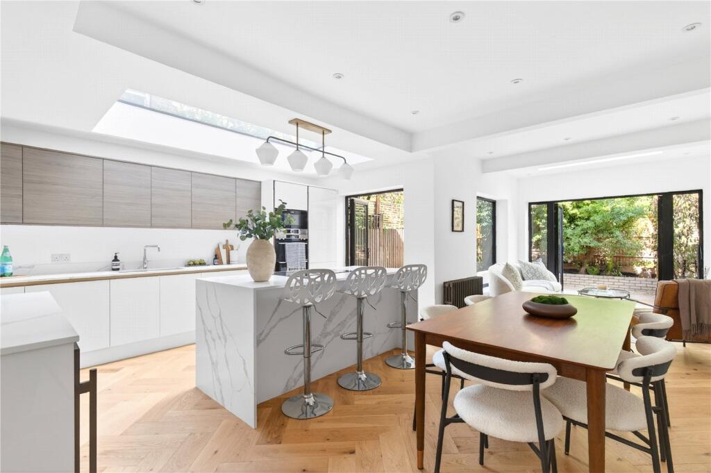 Main image of property: Wakehurst Road, London, SW11