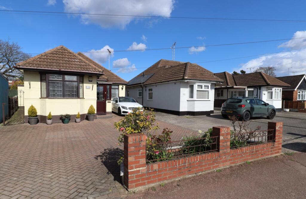 Main image of property: Rayleigh Road, Leigh-on-Sea, SS9