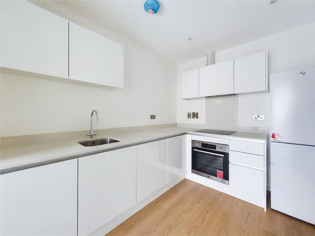 Apartment in London - View 4