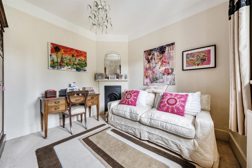 House in Finchampstead - View 6