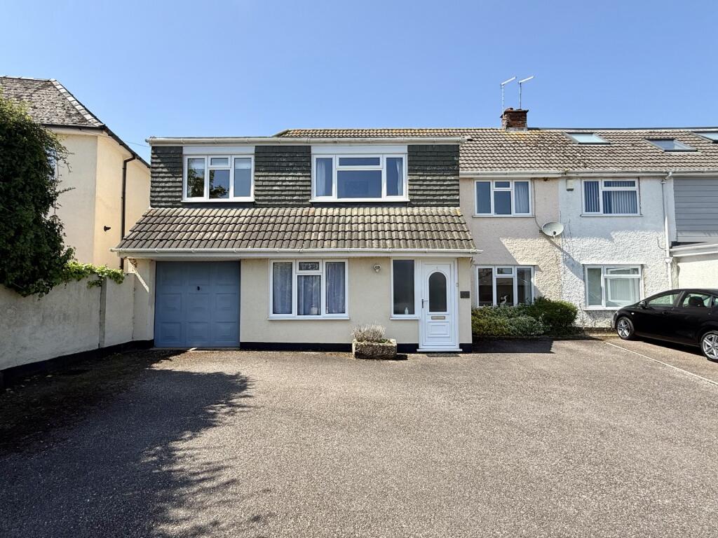 4-bed semi-detached on Chudleigh Road, Alphington, EX2, £450,000