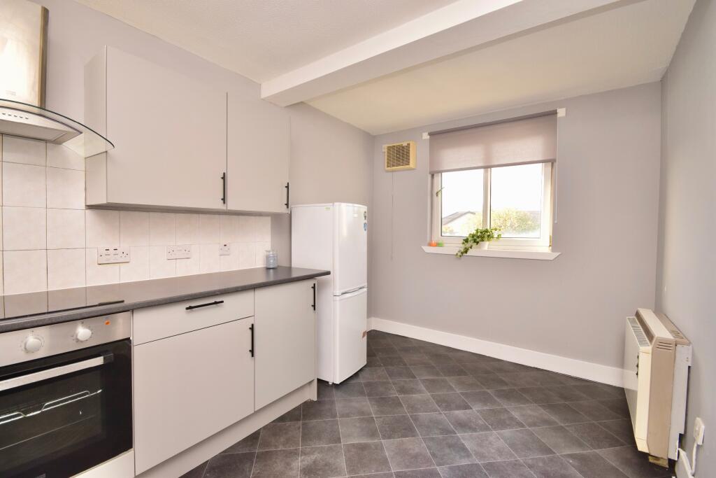 Apartment in Glasgow, Balgrayhill, Springburn - More