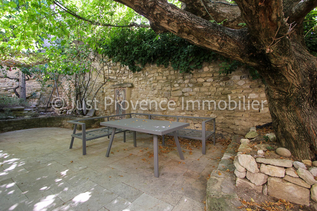 Main image of property: Provence-Alps-Cote d`Azur, Vaucluse, Le Barroux