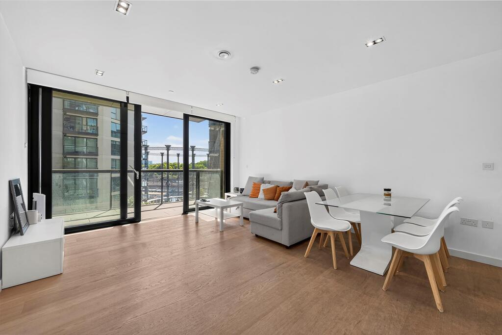 Main image of property: Handyside Street, London N1C