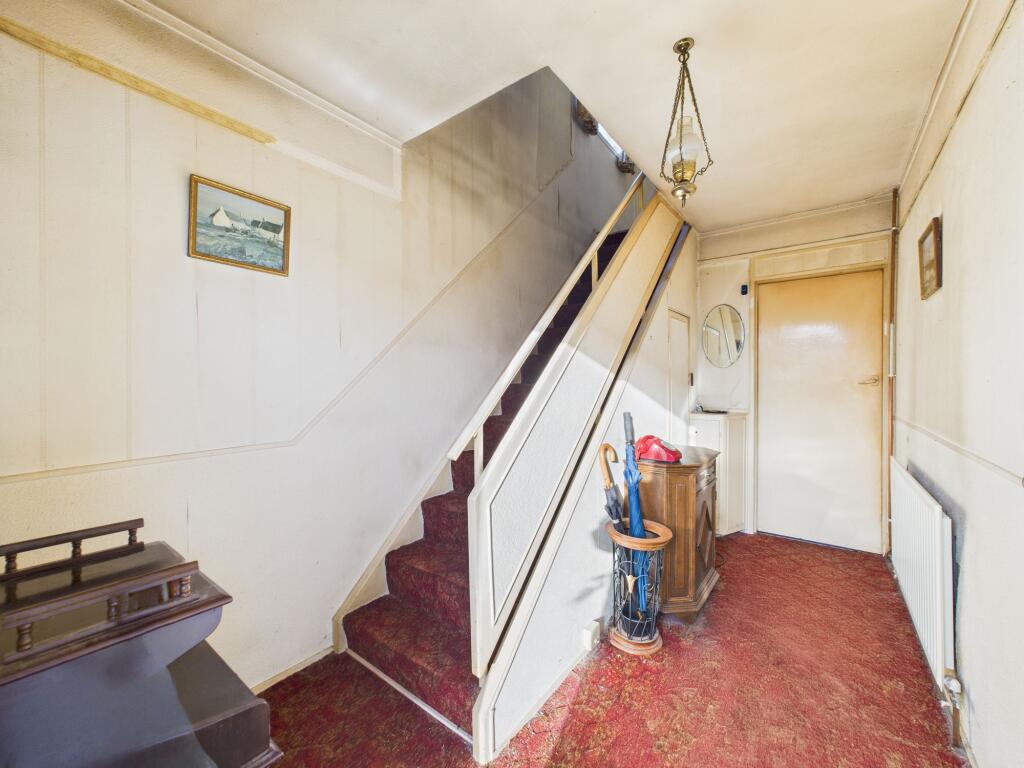 House in Nottingham, Bilborough - More