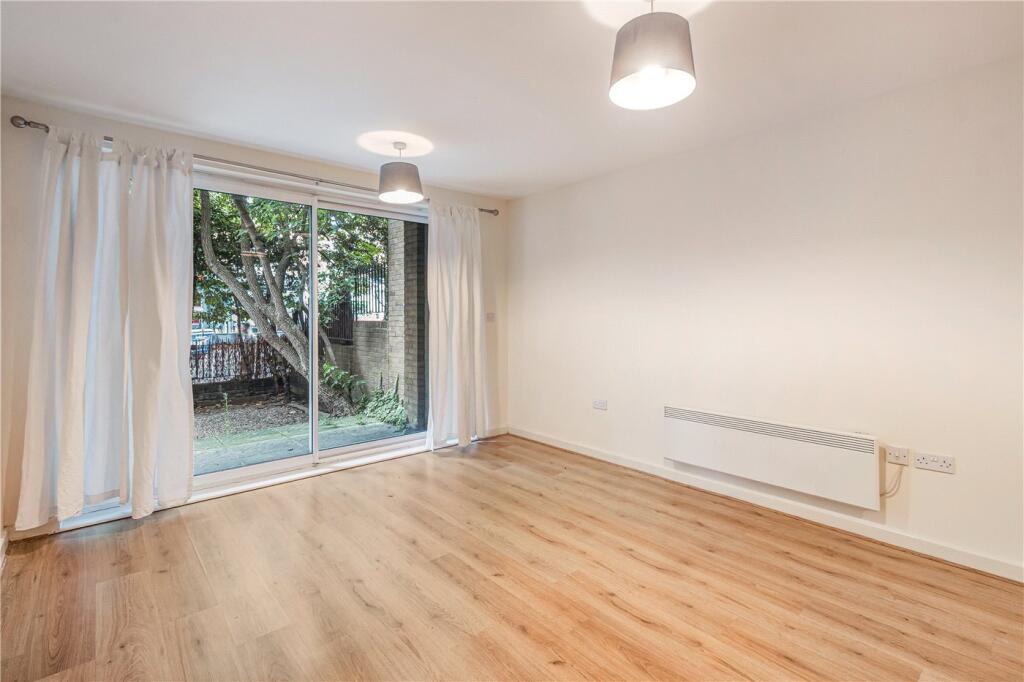 Main image of property: East Dulwich Road, East Dulwich, London, SE22