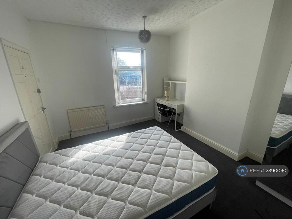 1 bedroom house share for rent