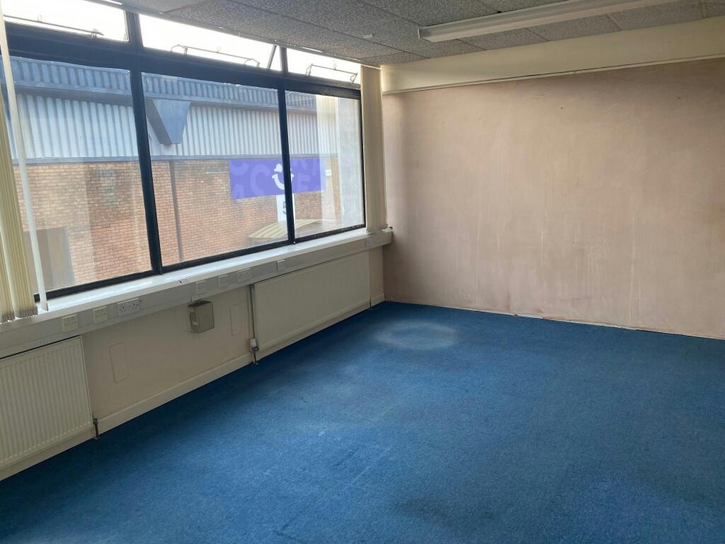 Office1.jpg