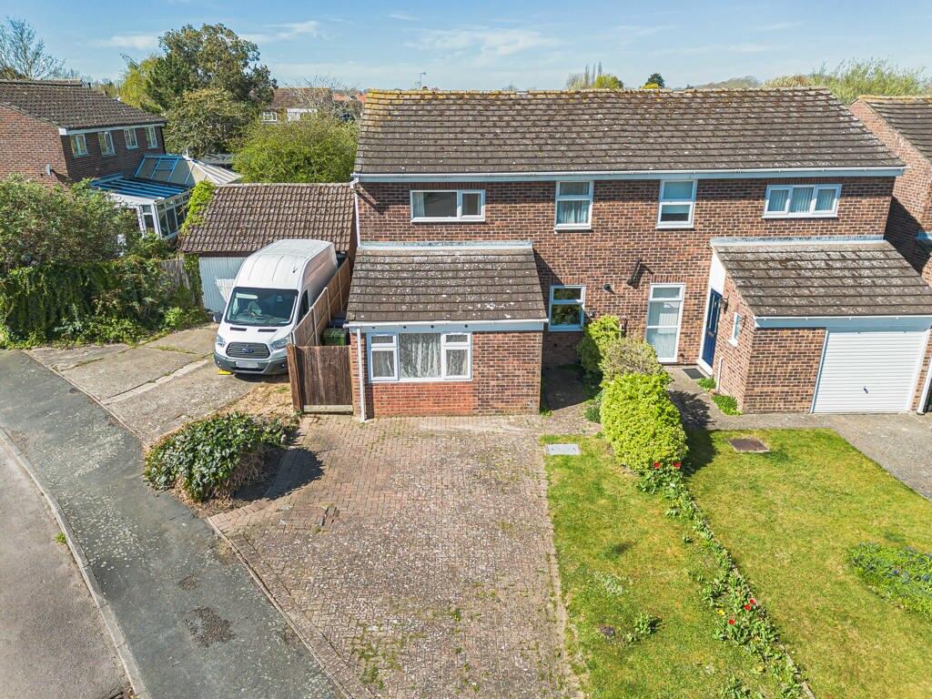 Main image of property: 44 Ellison Lane, Hardwick, Cambridge, Cambridgeshire, CB23 7XH