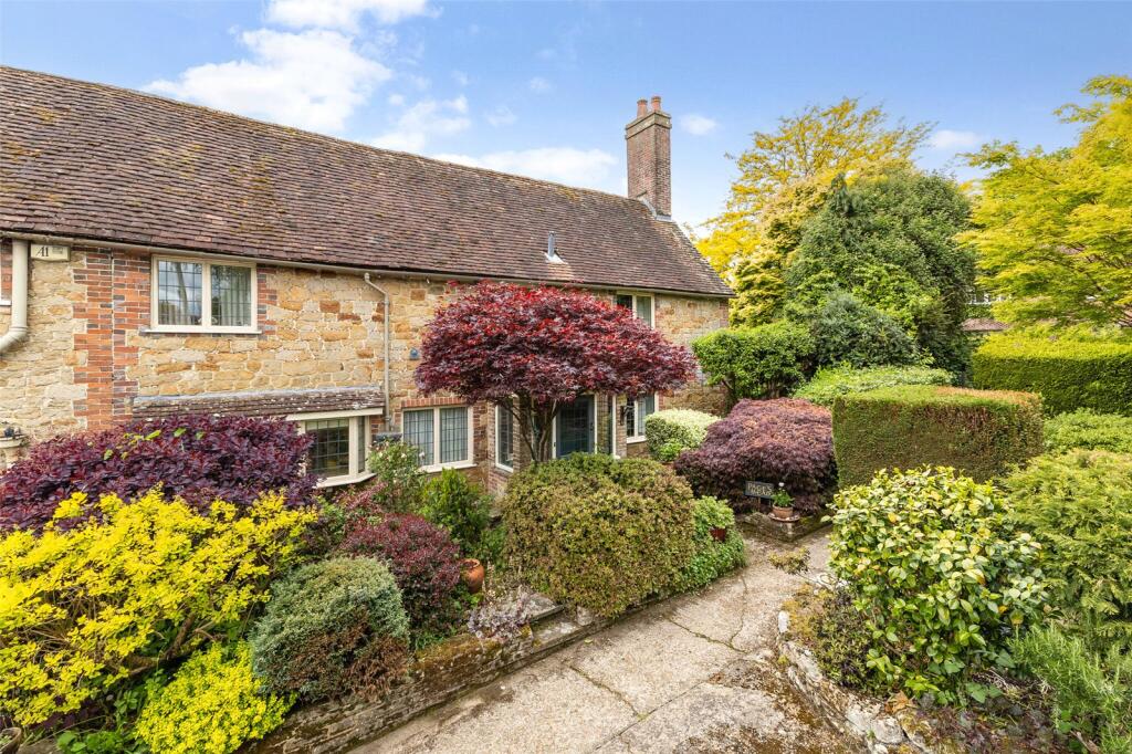 Main image of property: Easebourne Street, Midhurst, West Sussex, GU29