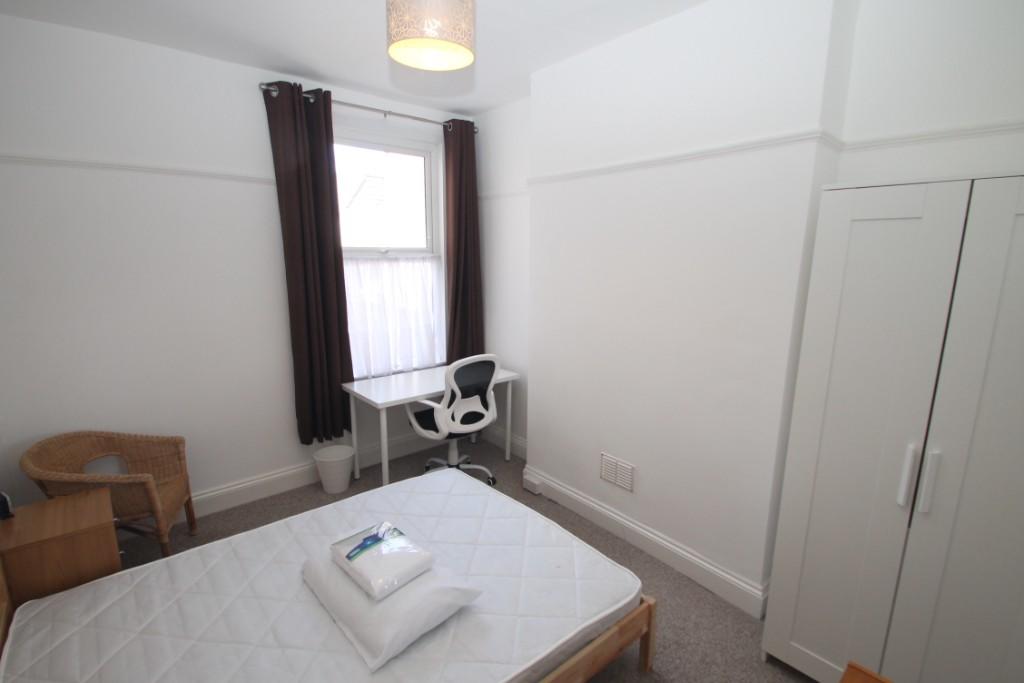 House in Plymouth - View 5