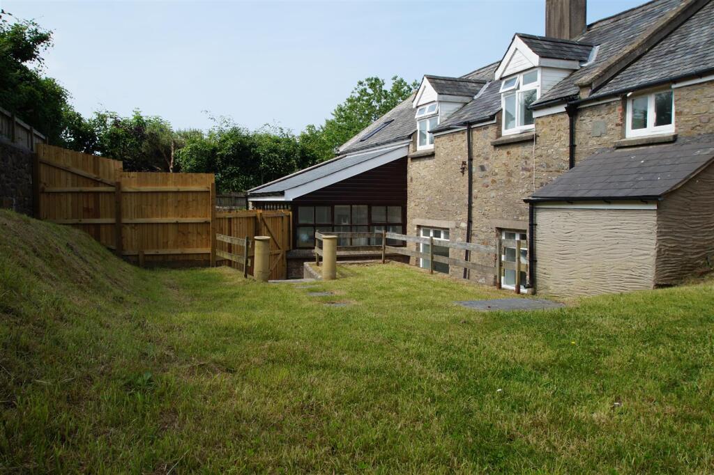 Property photo 10