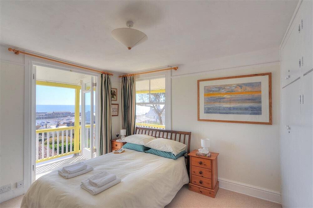 2, Harbour Heights, Cobb Road, Lyme Regis, Dorset, DT7 photo 4