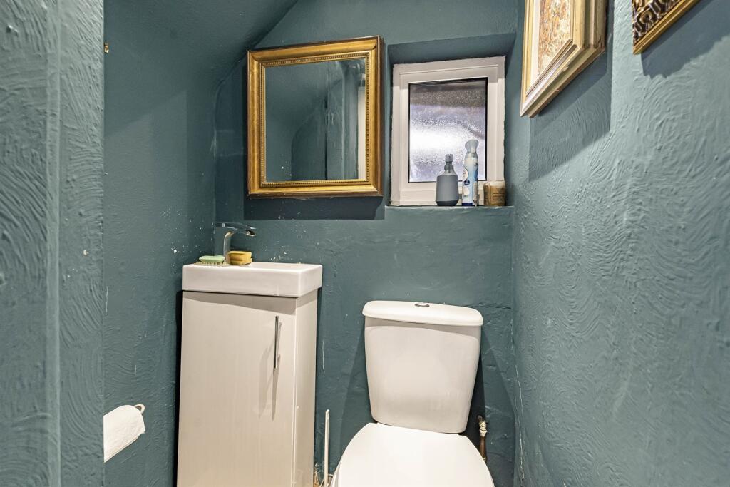 House in Reading, Caversham Heights - View 4