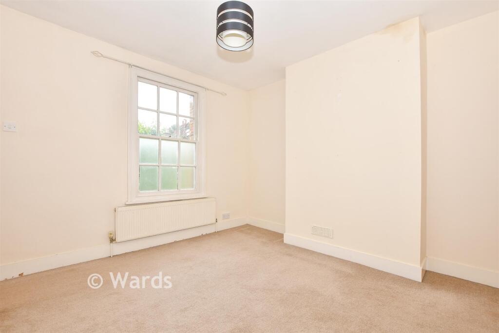 Melville Road, Maidstone, Kent photo 4