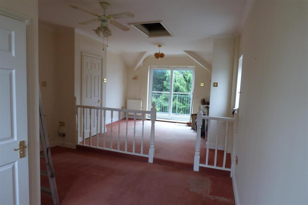 House in Bristol - More