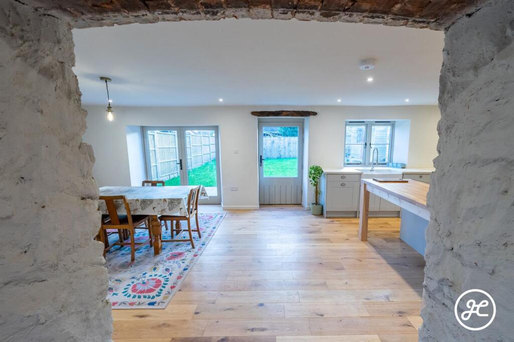 House in Taunton - View 4