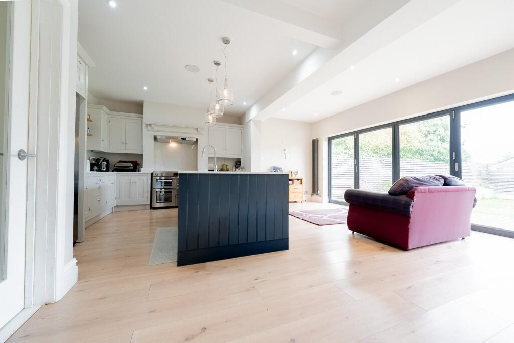 House in Oadby and Wigston, South Wigston - More