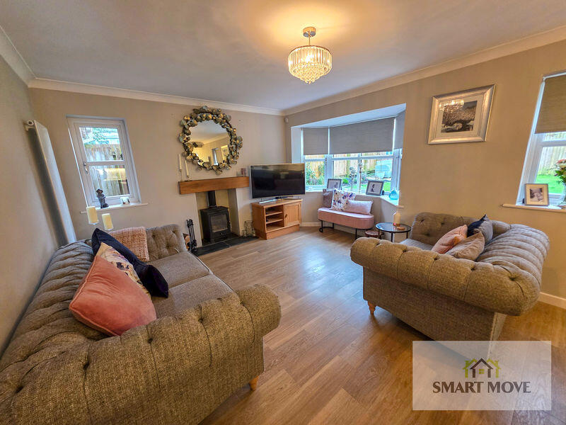 Thistle Close, Hesketh Bank, Preston photo 4