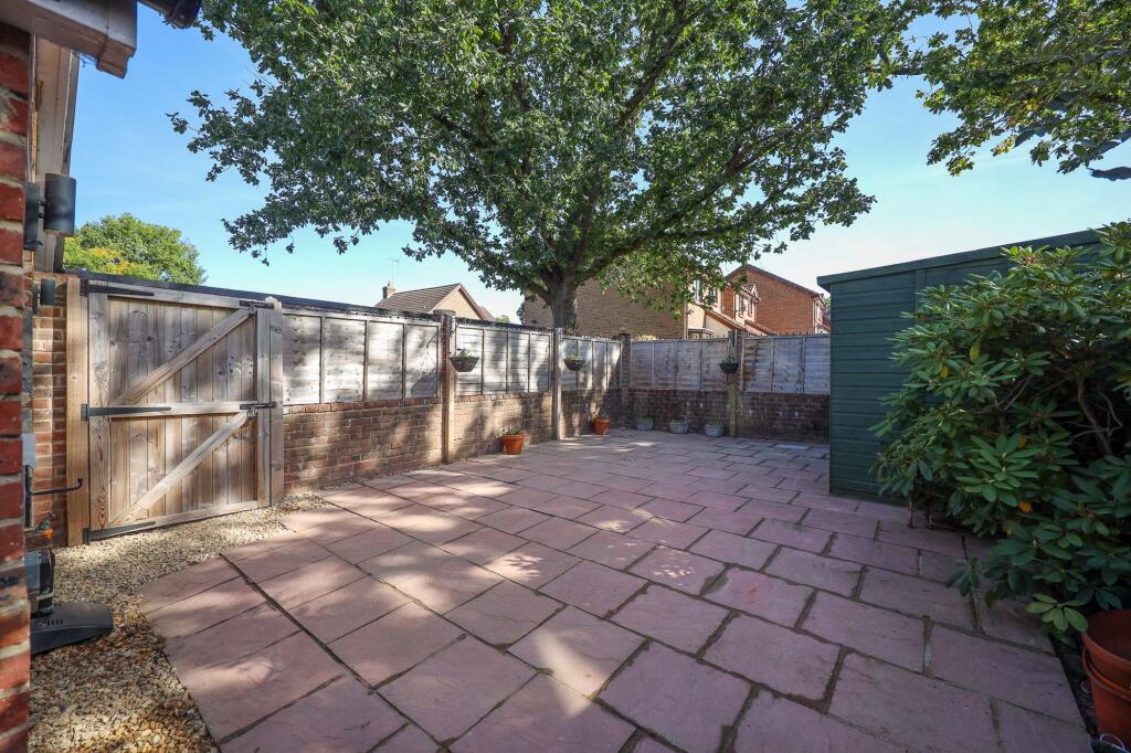 House in Redhill - View 2