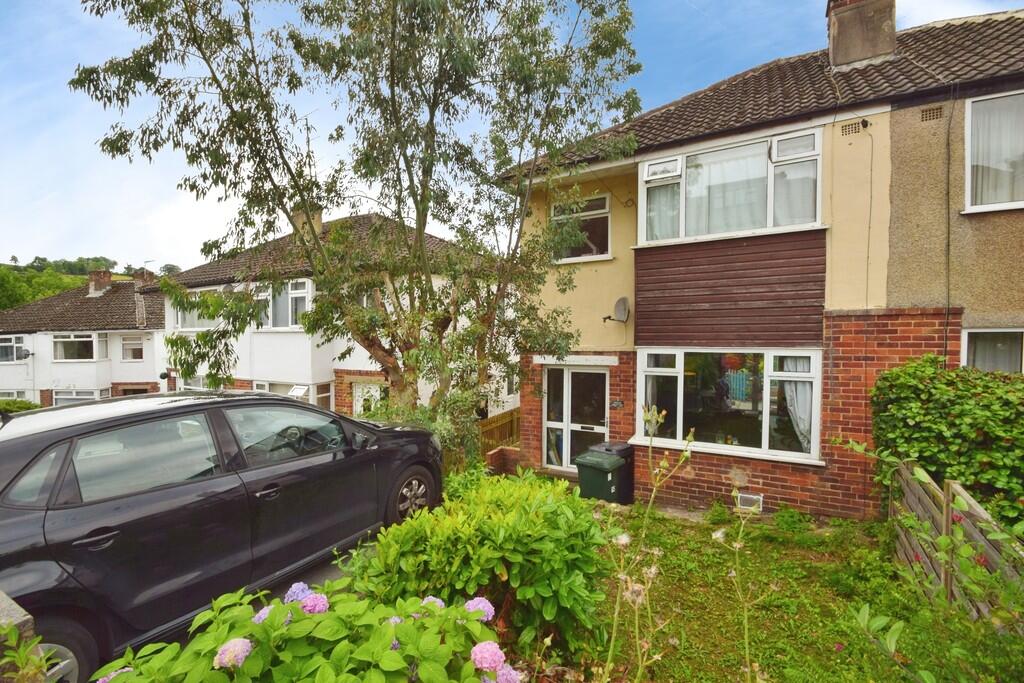 Glenhurst Avenue, Long Lee, Long Lee