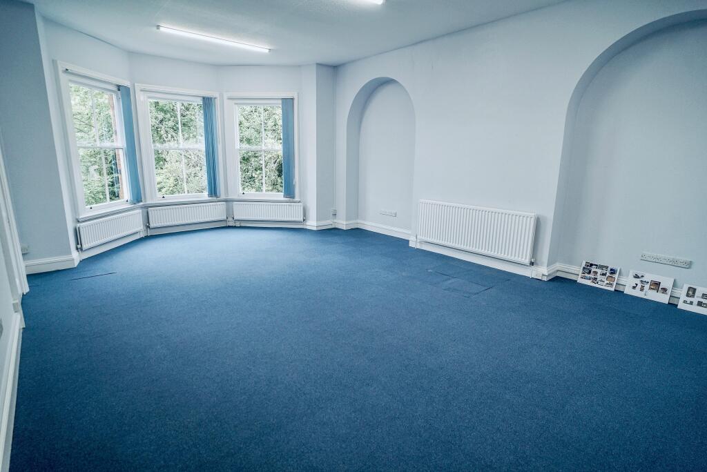 19 Calthorpe Road