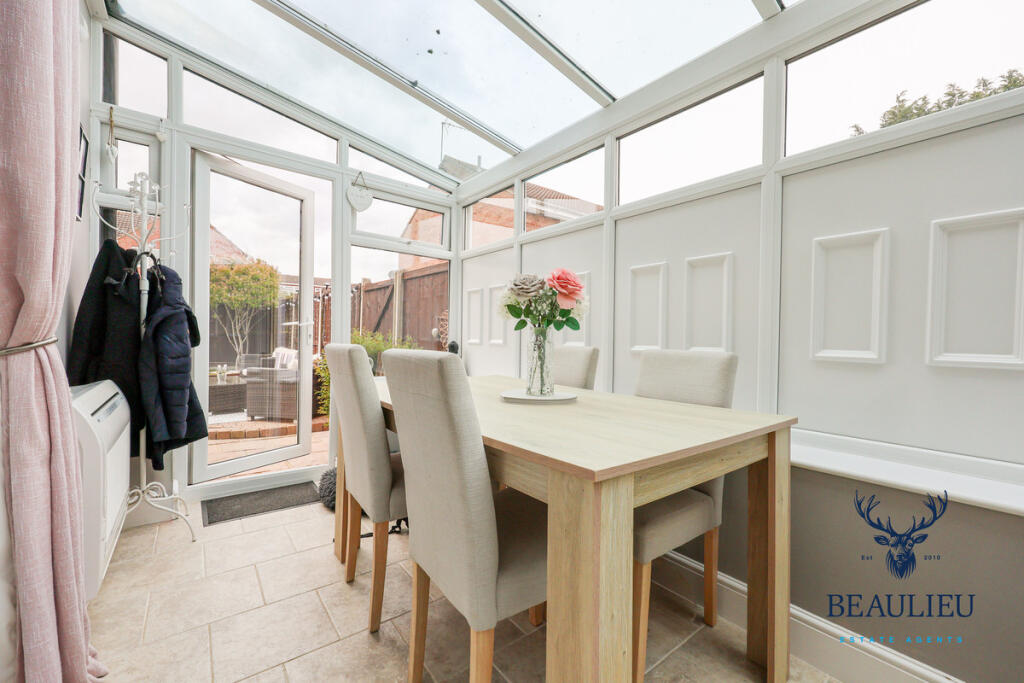 House in Braintree, Halstead - More
