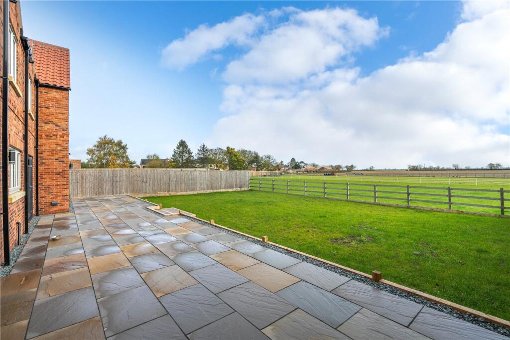 House in Nottingham - View 2