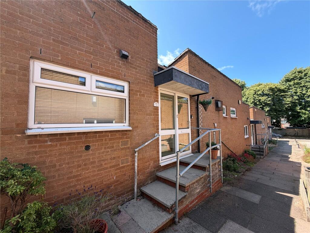 Main image of property: Landswood Close, Birmingham, West Midlands, B44
