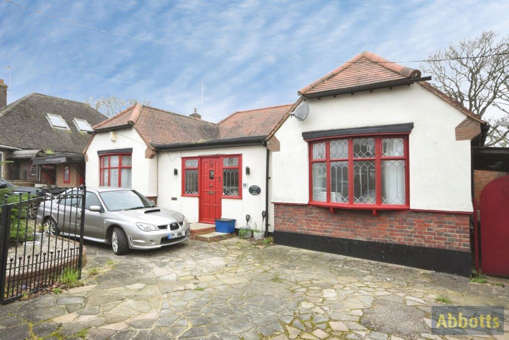 Main image of property: Park Avenue, Leigh-on-Sea, Essex, SS9