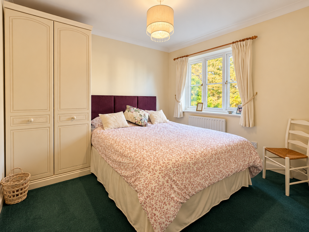 House in Canterbury - View 5