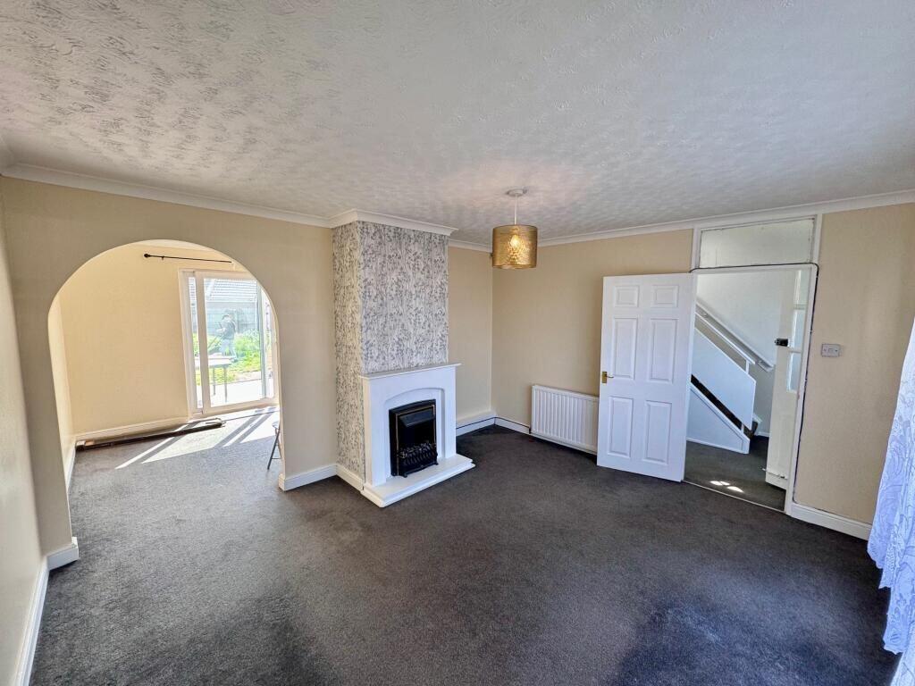 House in Nottingham, Bilborough - View 3
