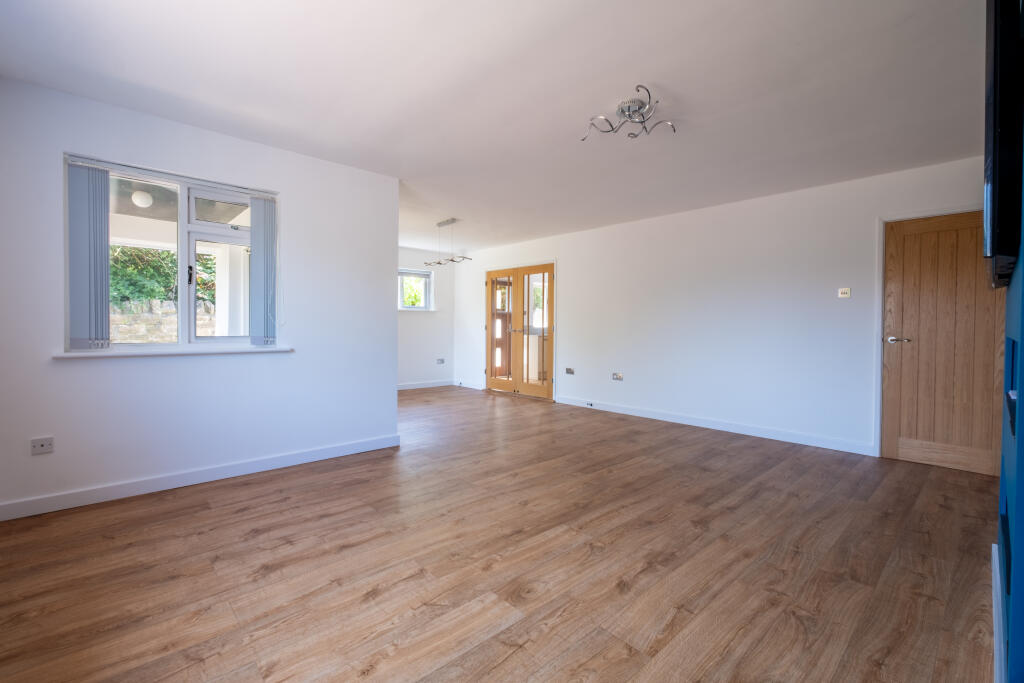 House in Swanage, Dorset - More