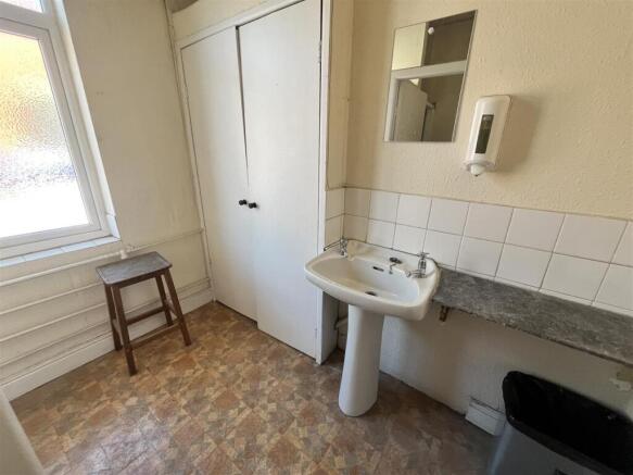 Communal Shower Room