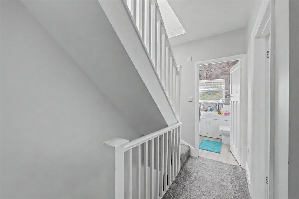 House in Brighton - More