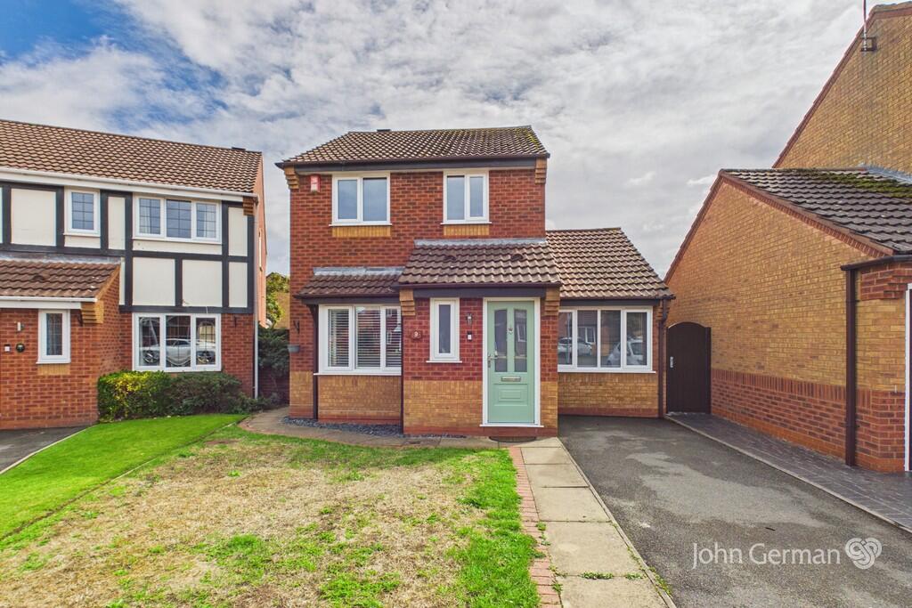 3-bed detached on Aintree Close, Branston, £275,000