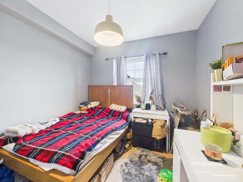 Apartment in London, Preston - View 5