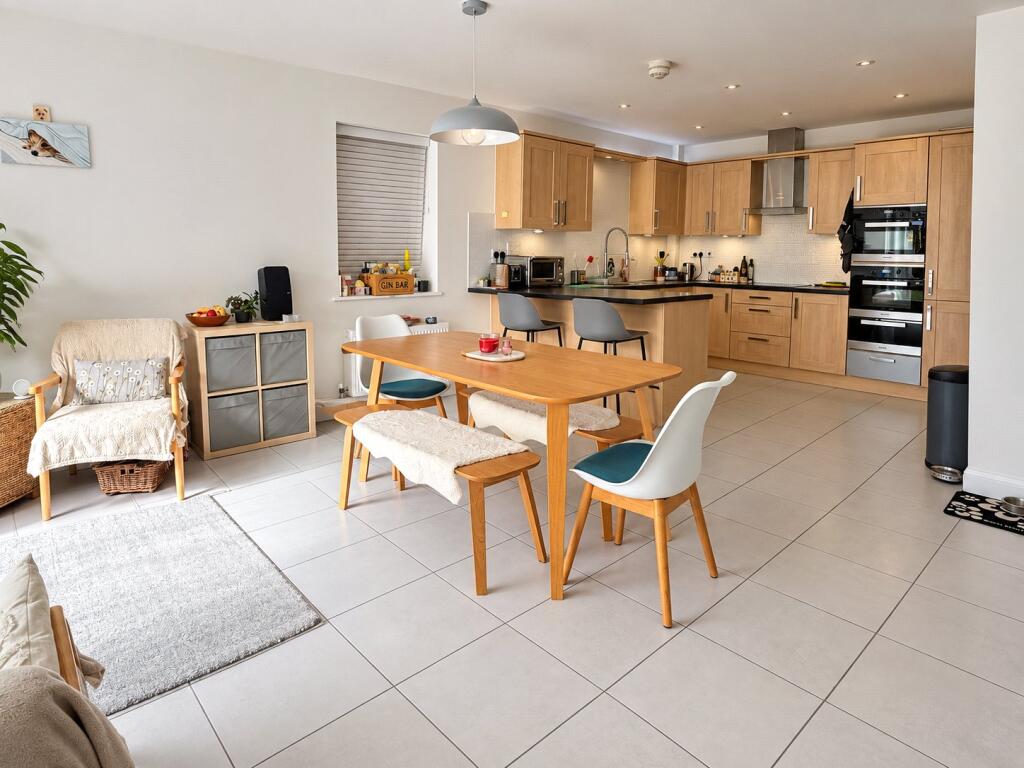 House in Wealden, Hailsham - View 5