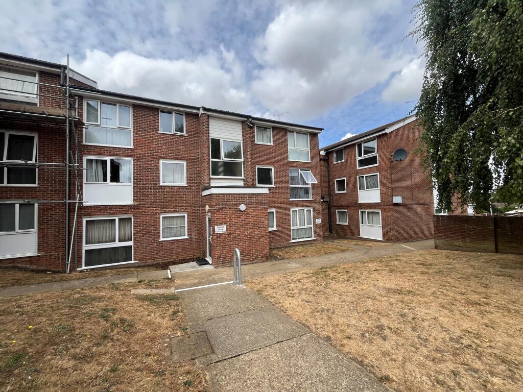 Main image of property: 29 Falkland Court, Essex, CM7 9LL