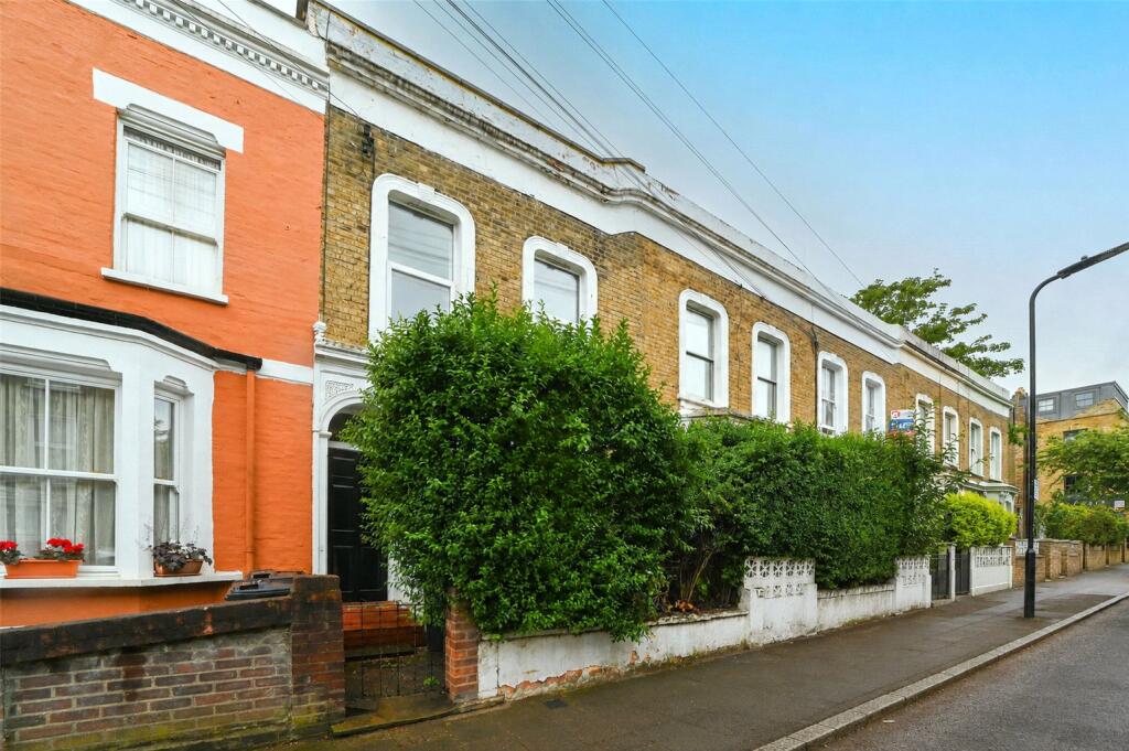 Blurton Road, Hackney, London, E5 - View 2