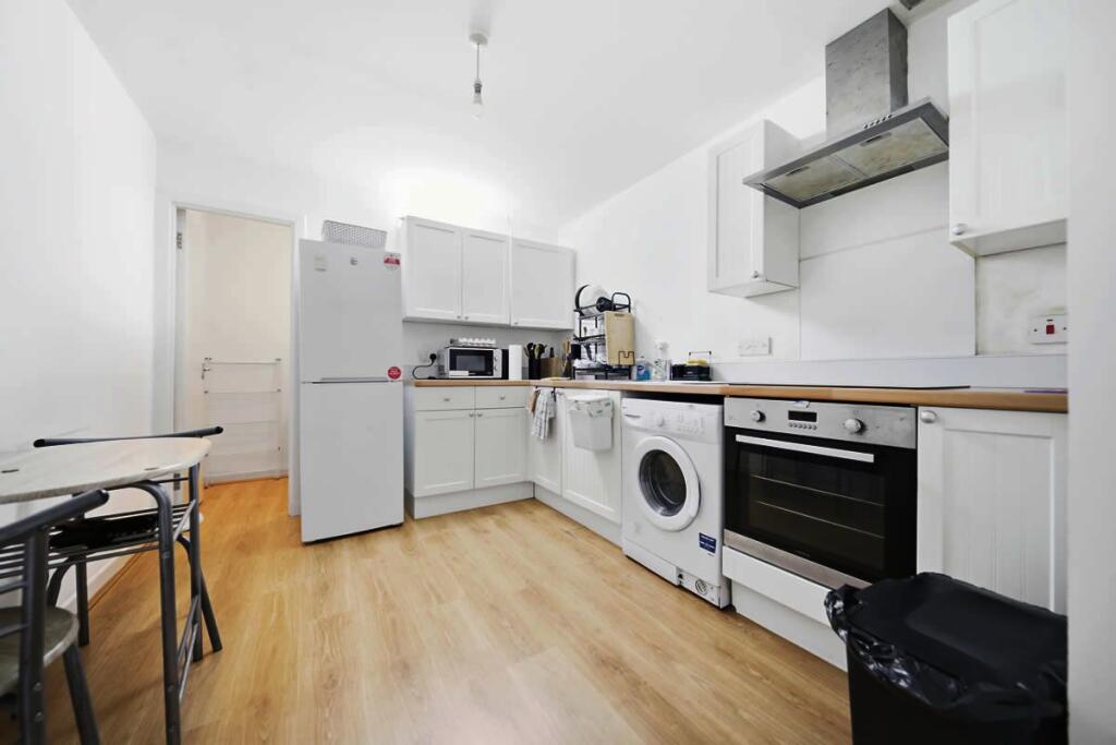 Apartment in Aberdeen - View 5