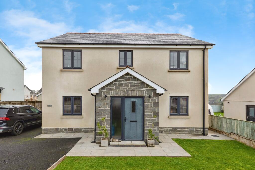 Main image of property: Cartref Ni, Llanelli, SA15