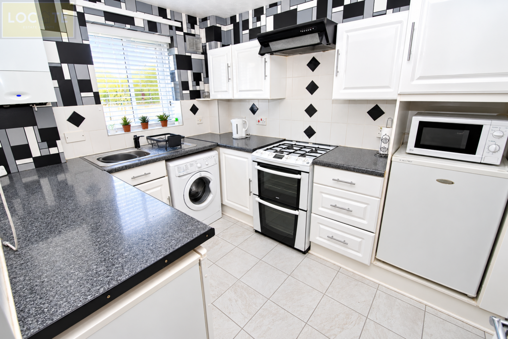 Thistledown Close, Eccles photo 4