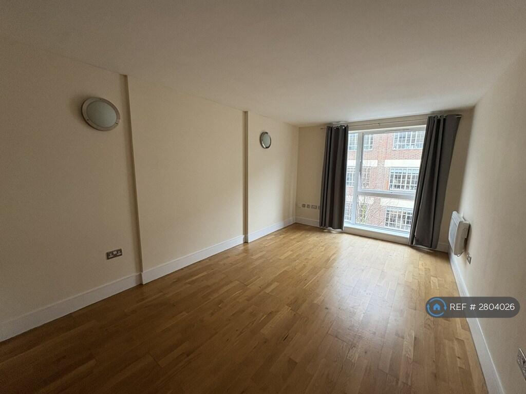 Main image of property: Grove Court, London, SE15