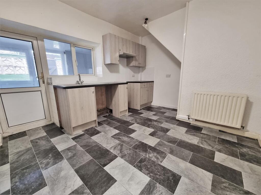 House in Burnley, Padiham - View 2