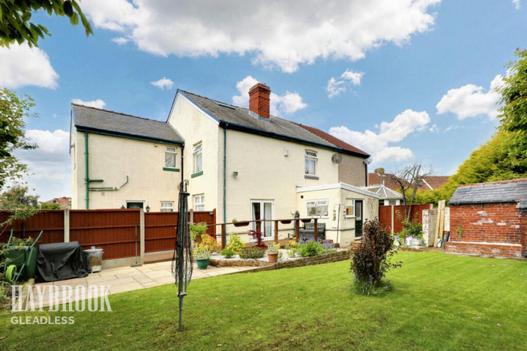 4-bed semi-detached on Bocking Lane, Sheffield, £500,000