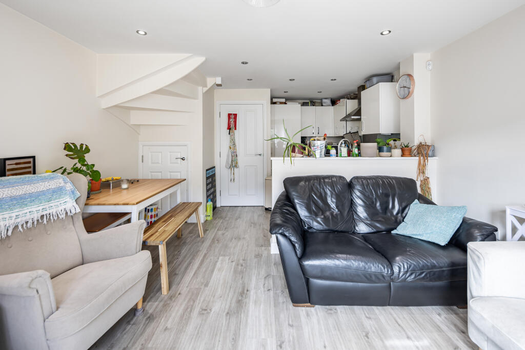 Wesson Road, Warwick, CV34 photo 4