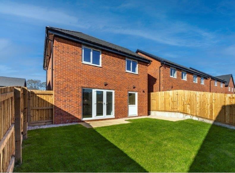 House in Chorley, Adlington - View 5