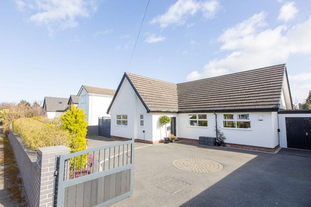 Main image of property: The Spinney, CH60