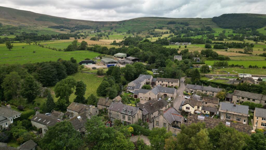 Millbridge House & Cottage, Hope Valley image 4